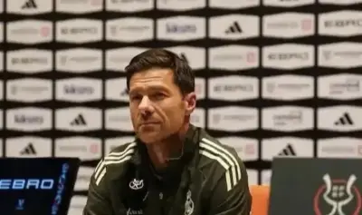 Bayern Surge Under Kompany Alonso Era Falters