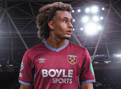 Man United May Offload Zirkzee This January